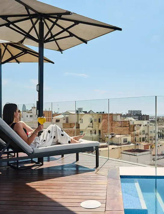 Mood Rooftop Bar