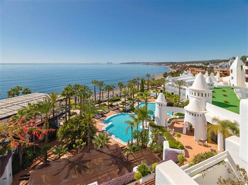Panoramic view of the hotel