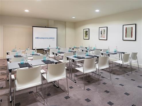 Poniente - Classroom